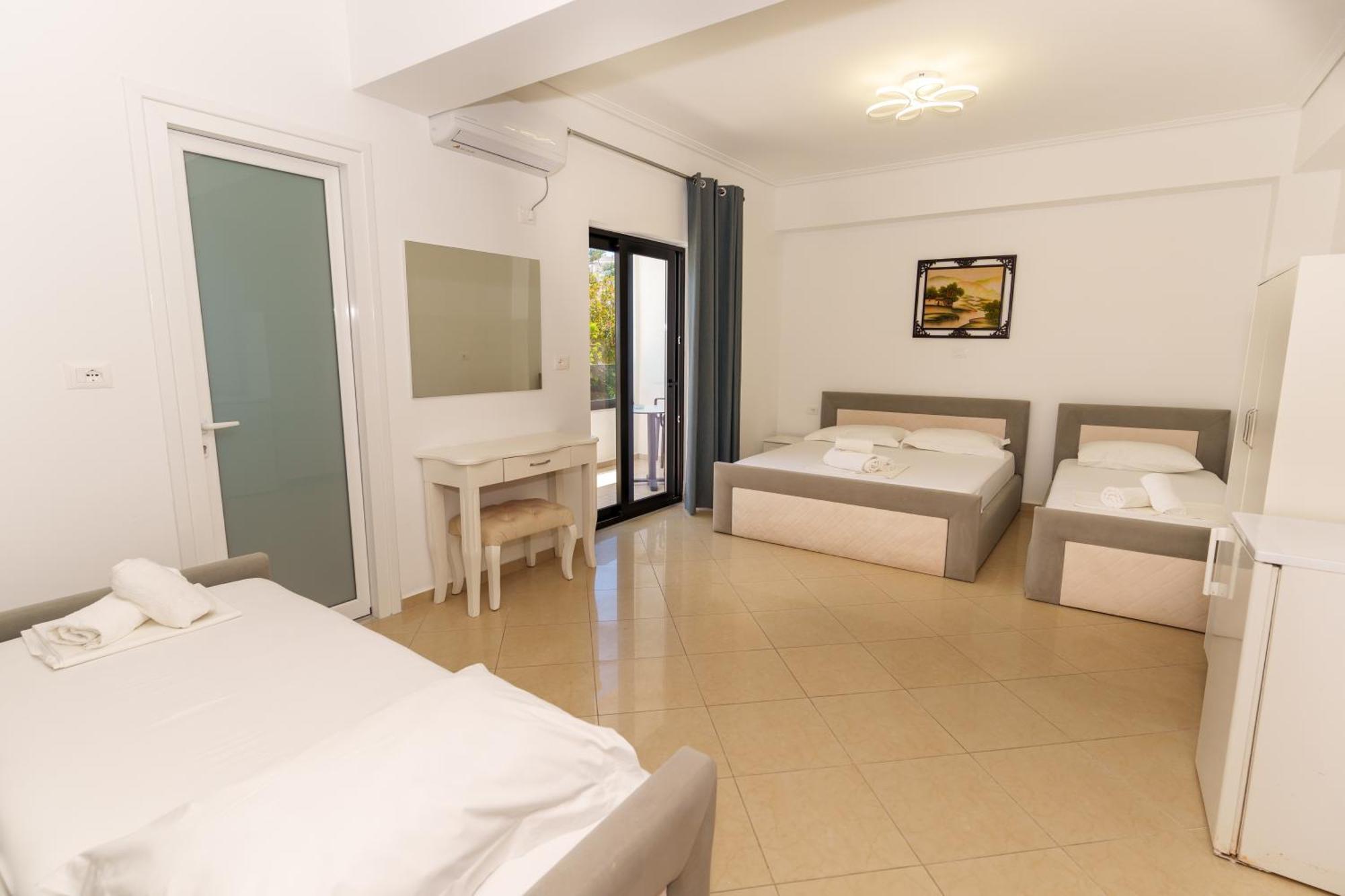 Hotel Vila Park Bujari Ksamil Luaran gambar